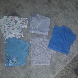 Assorted Womens Short Sleeved Large T-Shirt Bundle